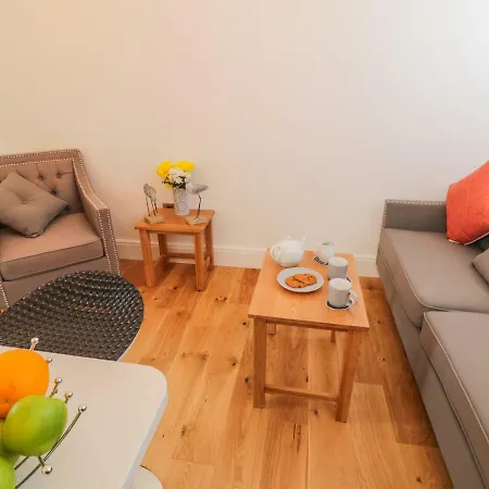 Evening Star Engine Shed Apartment Whitby Exterior photo